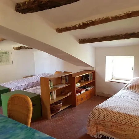Quarto em Acomodações Particulares Lesterrasses De La Vialle Octon